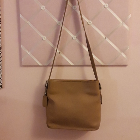 Vintage 90's Coach Bucket Tote Bag - Picture 11 of 13